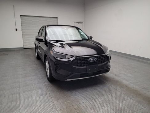 Used 2023 Ford Escape Active FWD image 14