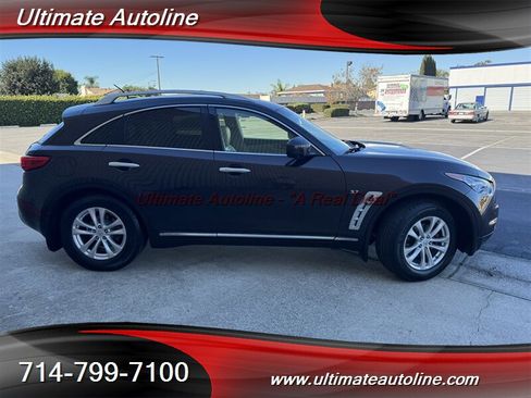 Used 2015 INFINITI QX70 2WD w/ Premium Package image 14