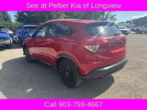 Used 2022 Honda HR-V Sport image 3