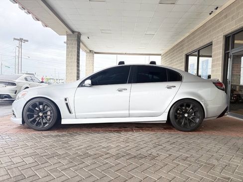 Used 2014 Chevrolet SS RWD image 7