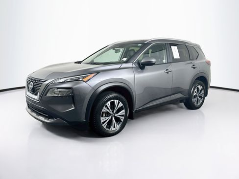 Used 2023 Nissan Rogue SV w/ SV Premium B Package FWD image 3