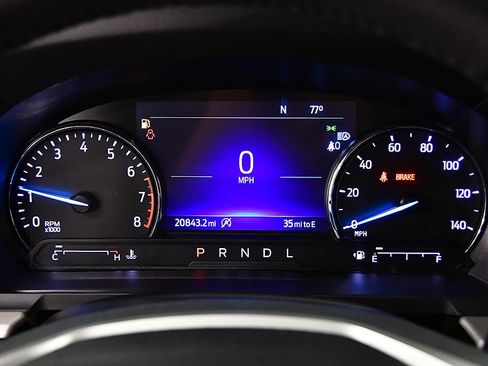 Used 2024 Ford Explorer XLT w/ Equipment Group 202A AWD/4WD image 19