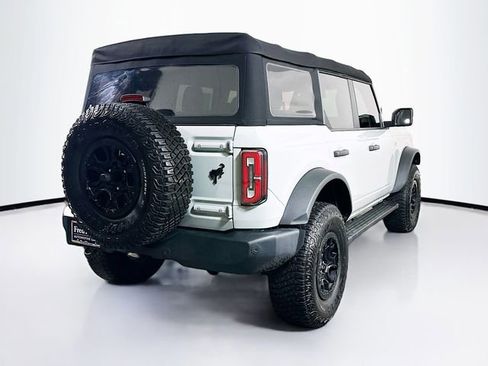 Used 2022 Ford Bronco Wildtrak image 7