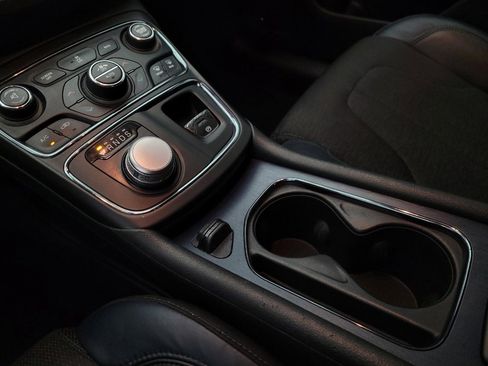 Used 2015 Chrysler 200 S w/ Navigation & Sound Group I FWD image 26