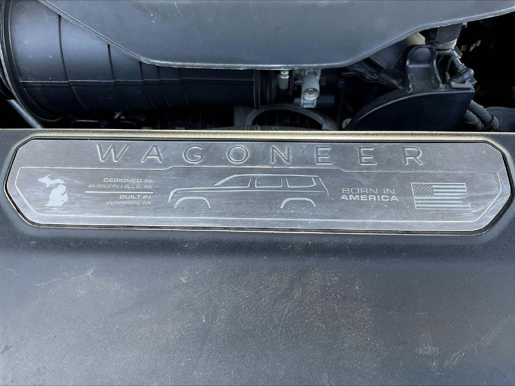 Used 2024 Jeep Wagoneer L Series III w/ Flexible Seating Group AWD/4WD image 35