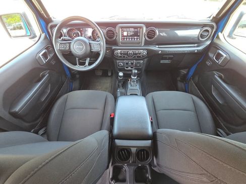 Used 2023 Jeep Wrangler Unlimited Sport AWD/4WD image 25