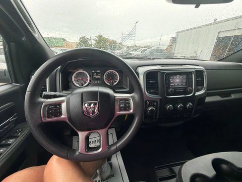 Used 2024 RAM 1500 Warlock AWD/4WD image 31