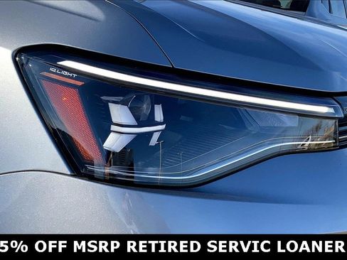 Used 2025 Volkswagen Taos SE w/ Panoramic Sunroof Package image 28