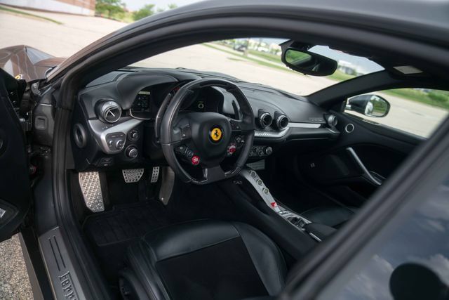 Used 2015 Ferrari F12 Berlinetta RWD image 44