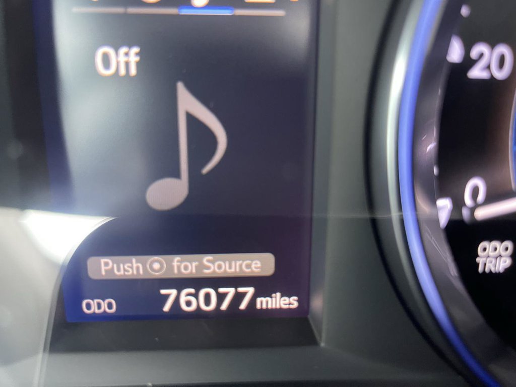Used 2016 Toyota Highlander Limited FWD image 35