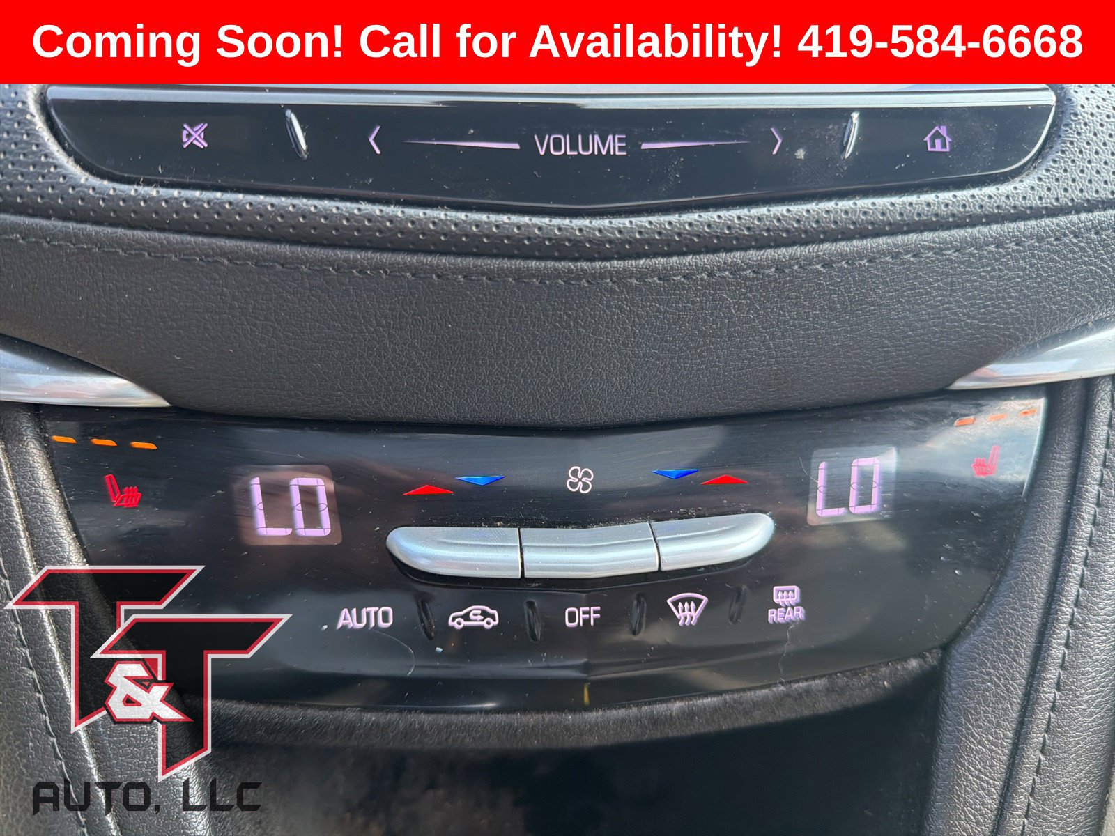 Used 2017 Cadillac XT5 Luxury w/ Driver Awareness Package FWD image 11