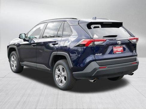 Certified 2025 Toyota RAV4 XLE AWD/4WD image 5