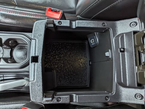 Used 2020 Jeep Gladiator Rubicon w/ Dual Top Group image 24