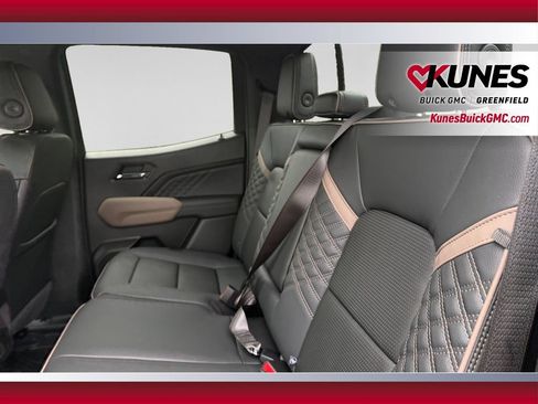 New 2026 GMC Canyon Denali AWD/4WD image 18