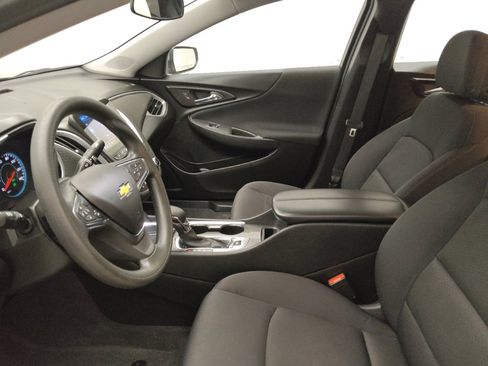 Used 2023 Chevrolet Malibu LT image 17