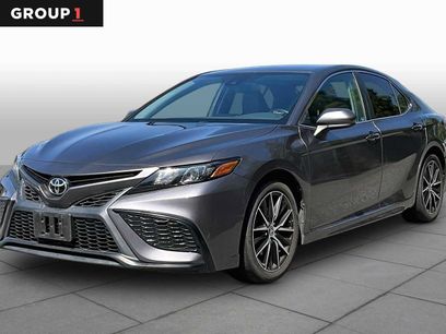 Used 2021 Toyota Camry SE