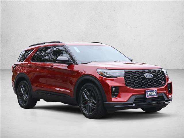 Used 2025 Ford Explorer ST AWD/4WD image 3