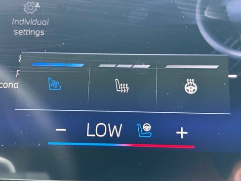 Used 2026 BMW X5 M60i AWD/4WD image 17