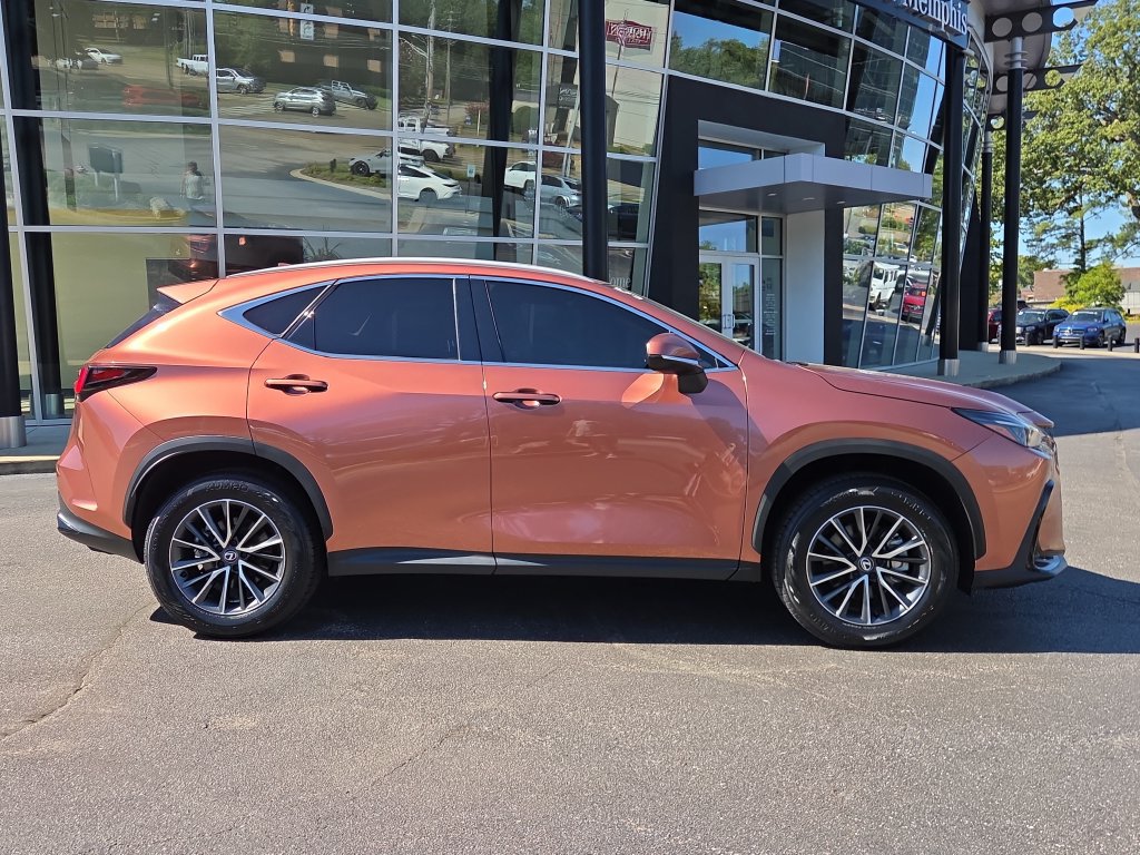 Used 2025 Lexus NX 250 FWD w/ Accessory Package (Z1) image 6