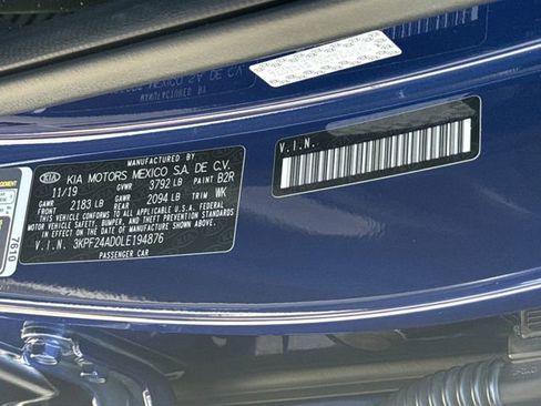 Used 2020 Kia Forte LXS FWD image 32