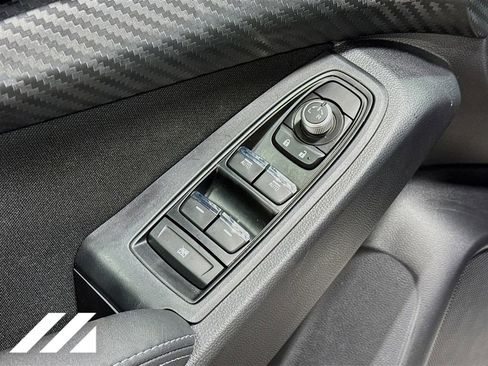 Used 2025 Subaru Ascent Premium image 19