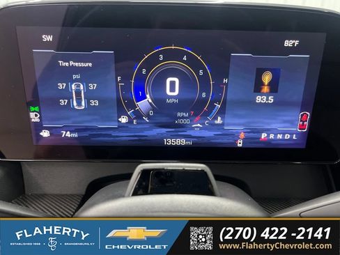 Used 2025 Chevrolet Traverse High Country FWD image 29