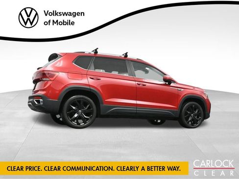 Used 2023 Volkswagen Taos SE image 32