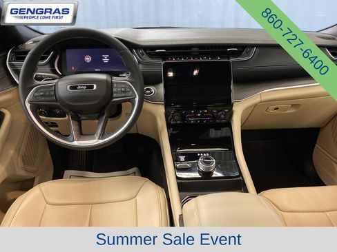 Certified 2025 Jeep Grand Cherokee L Limited w/ Luxury Tech Group II AWD/4WD image 34