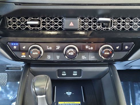 Used 2023 Honda Accord Touring image 27