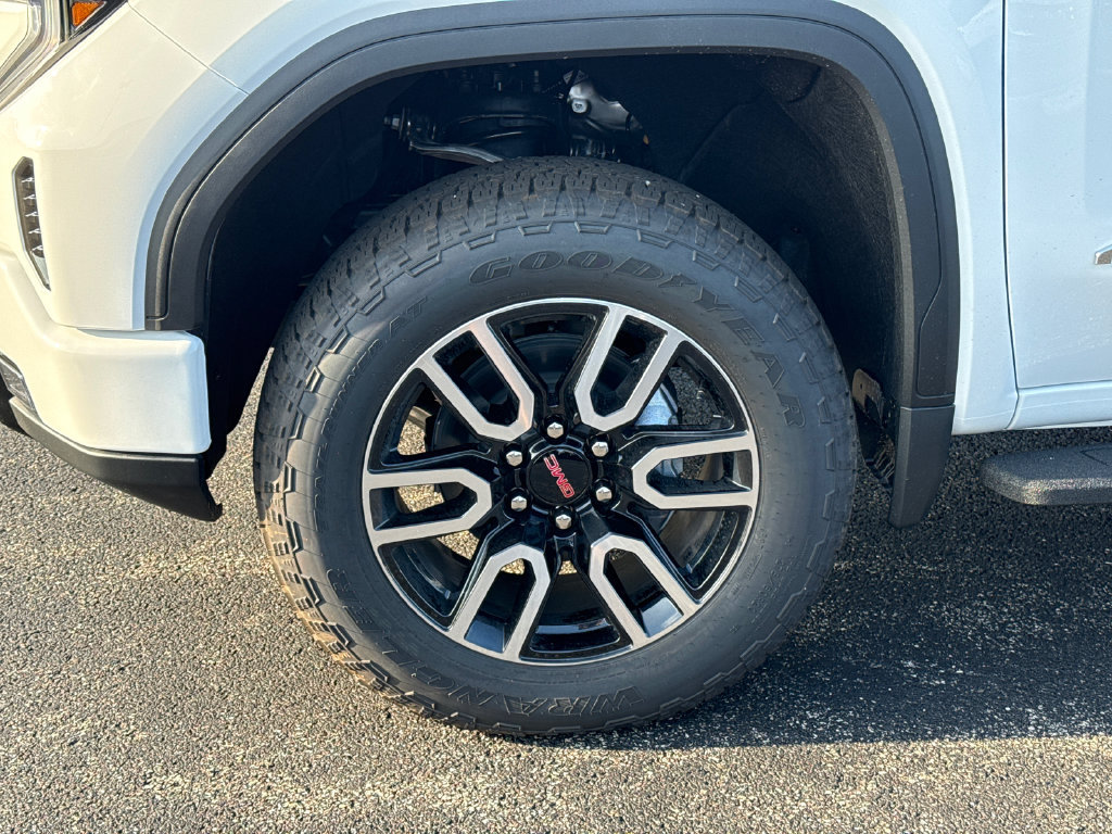 New 2026 GMC Sierra 1500 AT4 w/ AT4 Premium Package AWD/4WD image 12