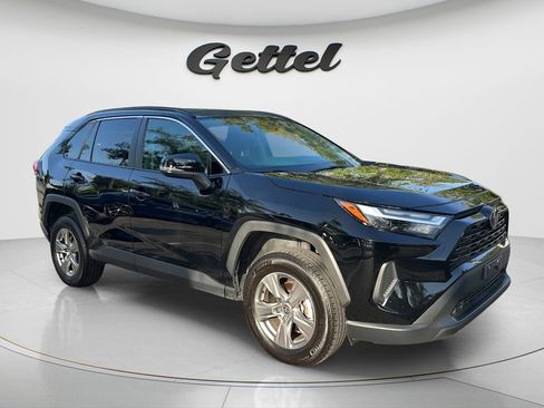 Certified 2025 Toyota RAV4 XLE FWD image 3