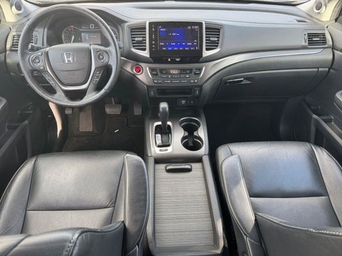 Certified 2017 Honda Pilot EX-L image 1