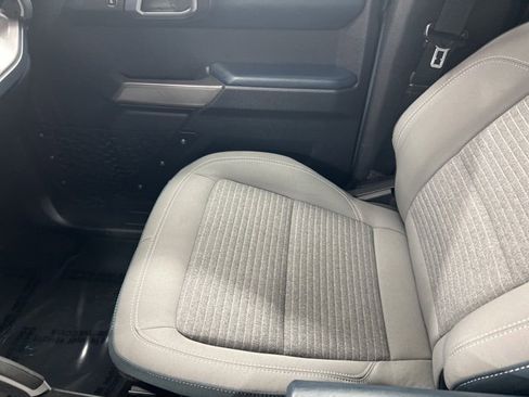 Used 2022 Ford Bronco Outer Banks w/ Sasquatch Package image 20