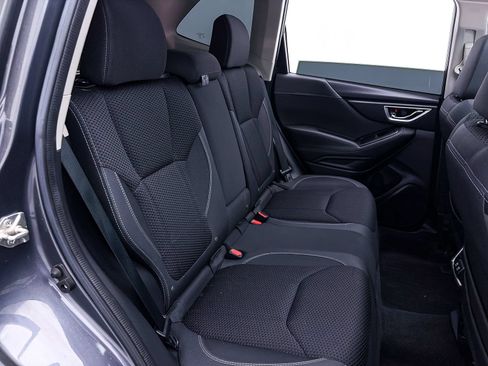 Used 2022 Subaru Forester Premium AWD/4WD image 37