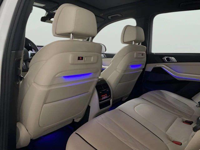 Used 2020 BMW X5 sDrive40i w/ M Sport Package RWD image 19