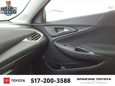 Used 2024 Chevrolet Malibu LT image 21