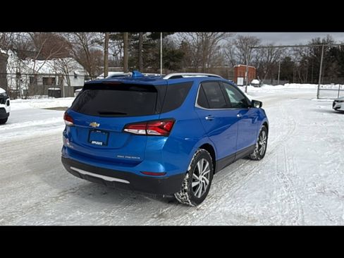 Used 2024 Chevrolet Equinox Premier image 5