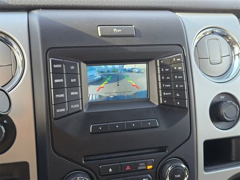 Used 2014 Ford F150 XLT w/ Equipment Group 302A Luxury image 8