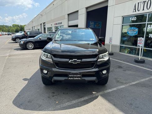 Used 2016 Chevrolet Colorado LT w/ Midnight Edition AWD/4WD image 4