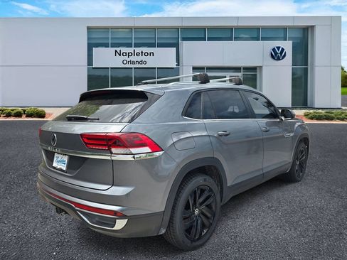 Certified 2023 Volkswagen Atlas Cross Sport SE w/ Black Wheel Package FWD image 4