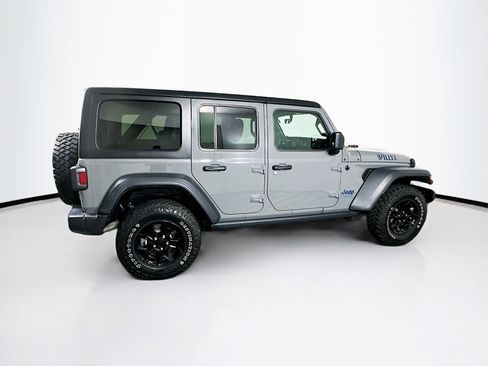 Used 2023 Jeep Wrangler Unlimited w/ 8.4" Radio Group AWD/4WD image 9