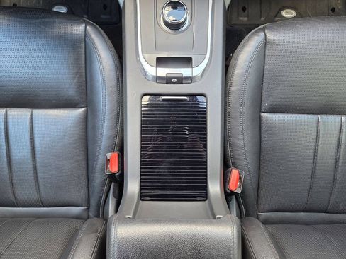 Used 2018 Land Rover Discovery Sport SE AWD/4WD image 29