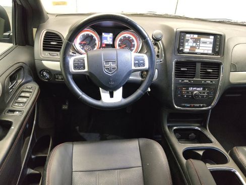 Used 2019 Dodge Grand Caravan GT FWD image 22