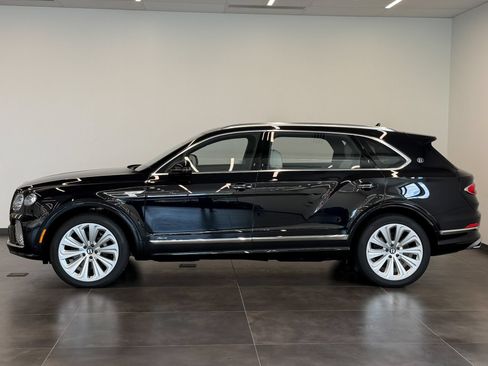 New 2026 Bentley Bentayga Extended Wheelbase AWD/4WD image 11