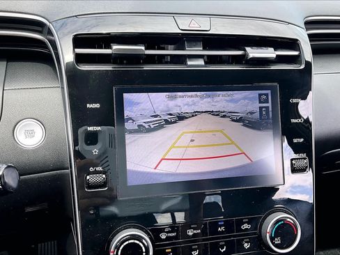 Used 2022 Hyundai Santa Cruz SEL w/ Activity Package AWD/4WD image 25