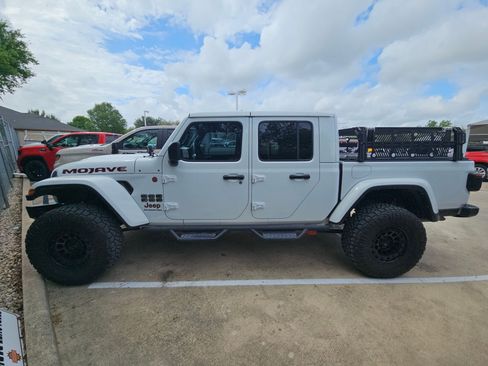 Used 2021 Jeep Gladiator Mojave image 5
