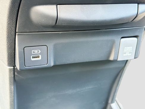 Used 2023 Honda Odyssey EX-L image 17