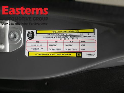 Used 2023 Chrysler Pacifica Touring-L FWD image 35