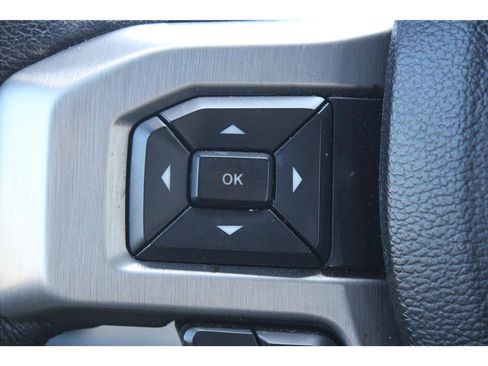 Used 2015 Ford F150 Platinum w/ Technology Package image 15