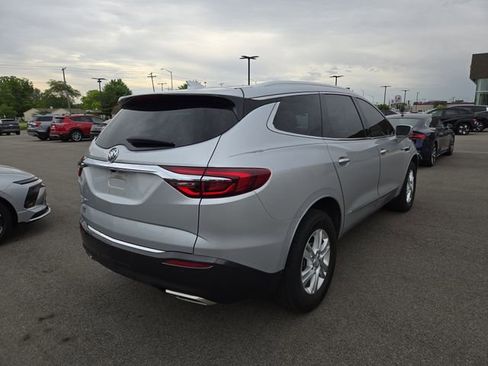 Used 2020 Buick Enclave Essence FWD image 6